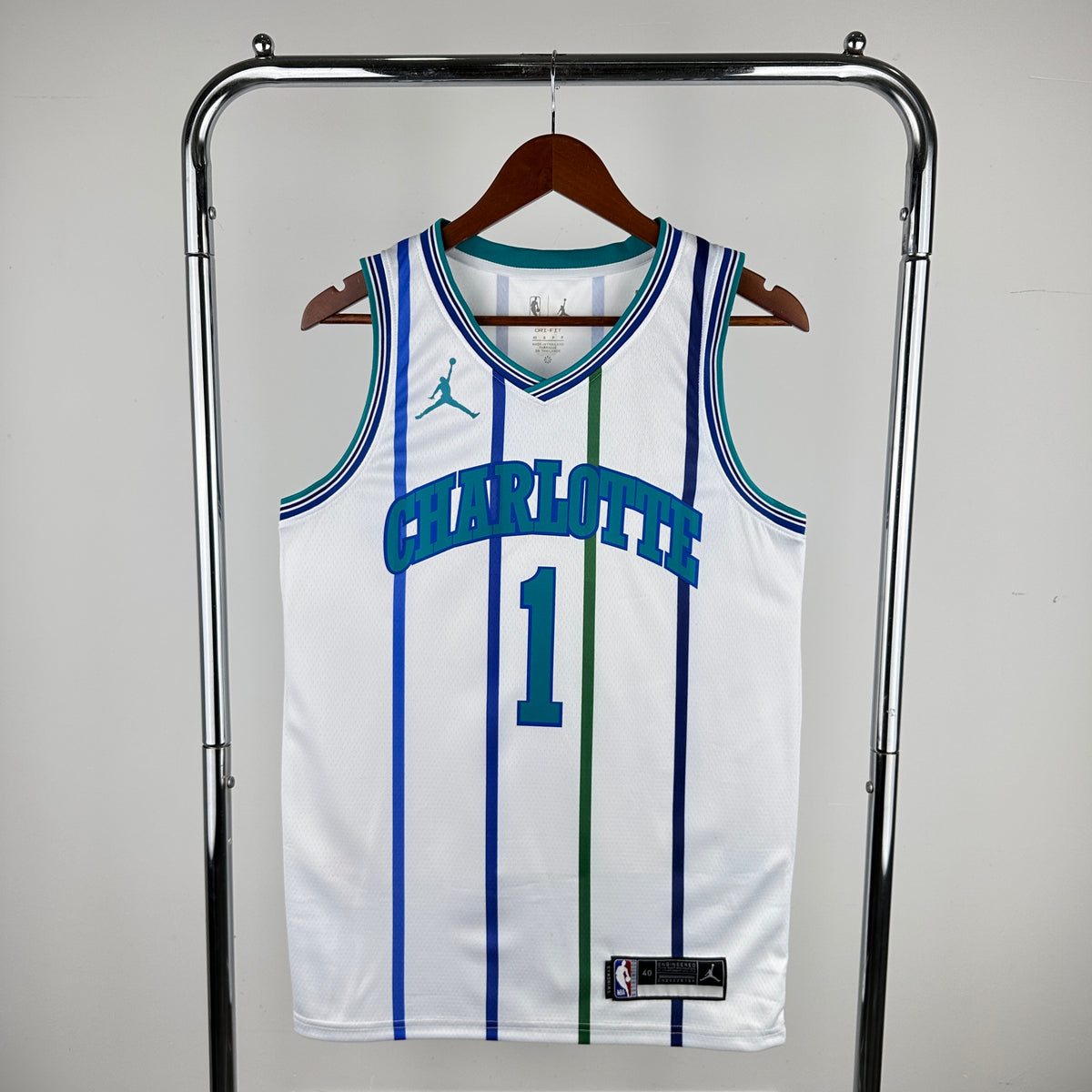 Charlotte Hornets Classic Edition 2018-19 - Blanc - LaMelo Ball - 1