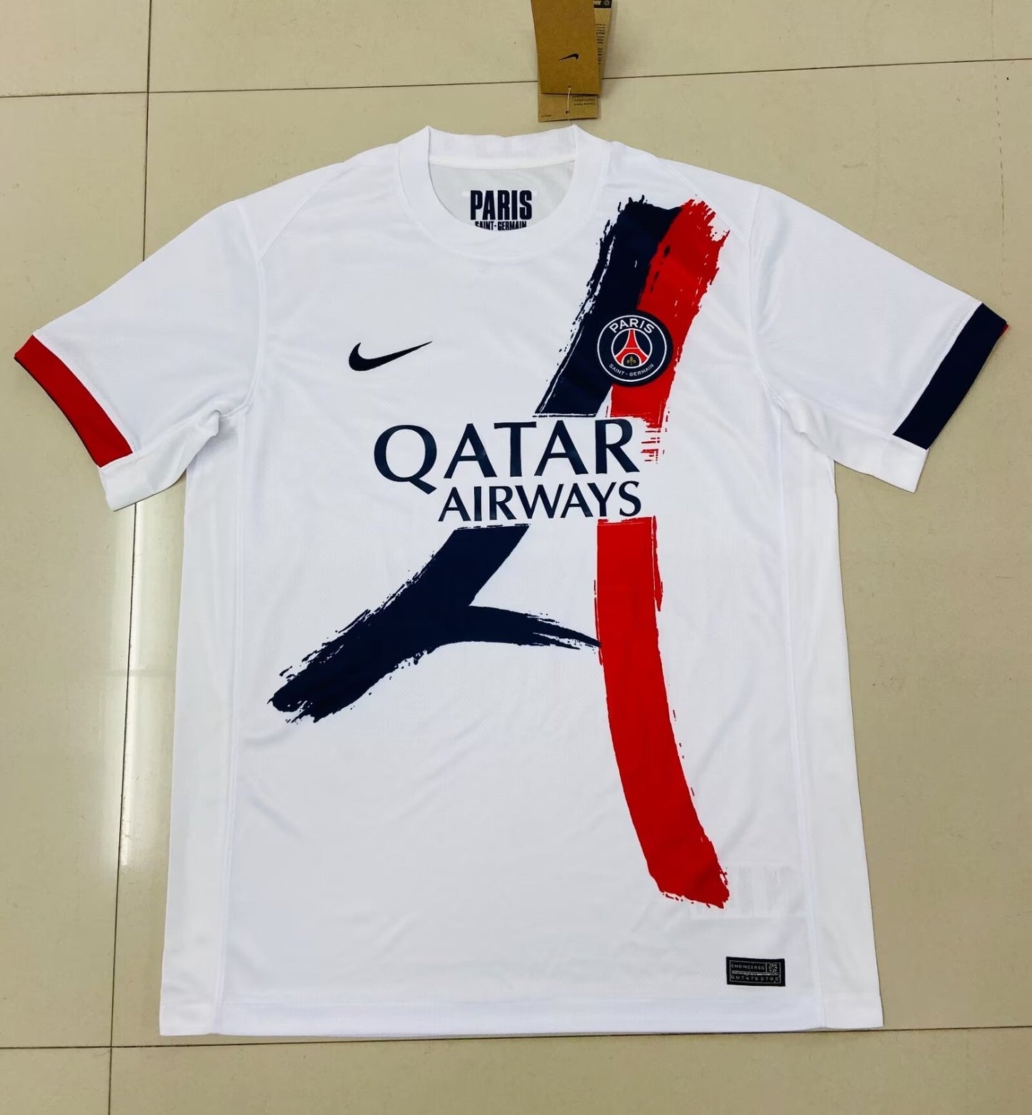 Maillot PSG 24-25