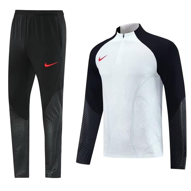 Training Nike Adulte