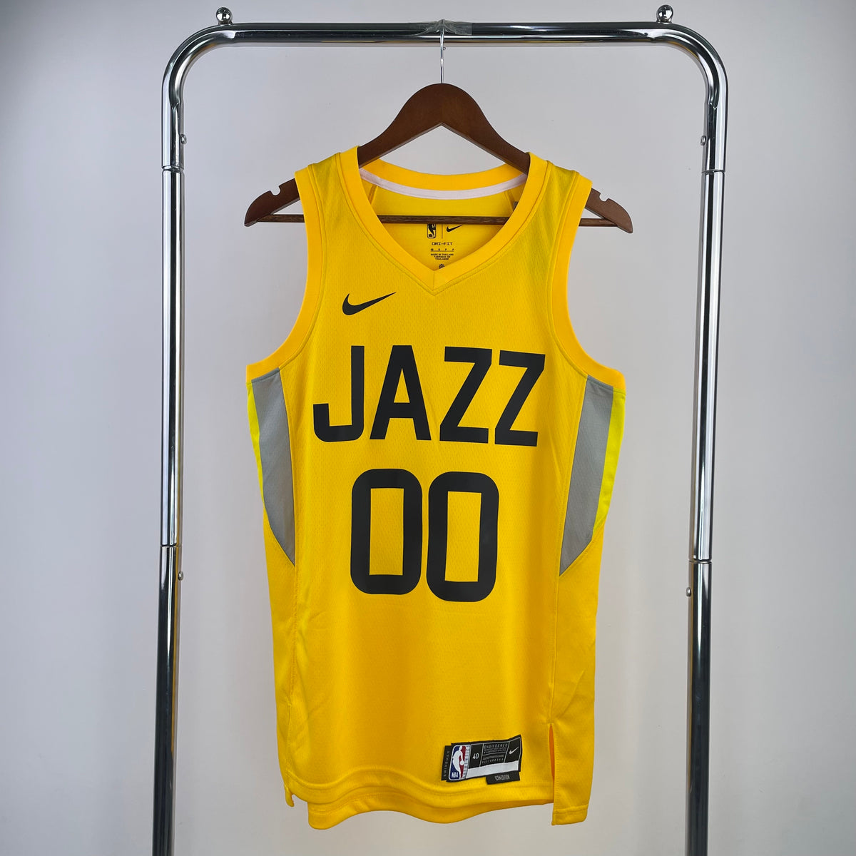 Utah Jazz Icon Edition 2022-23 - Jaune - Jordan Clarkson - 00