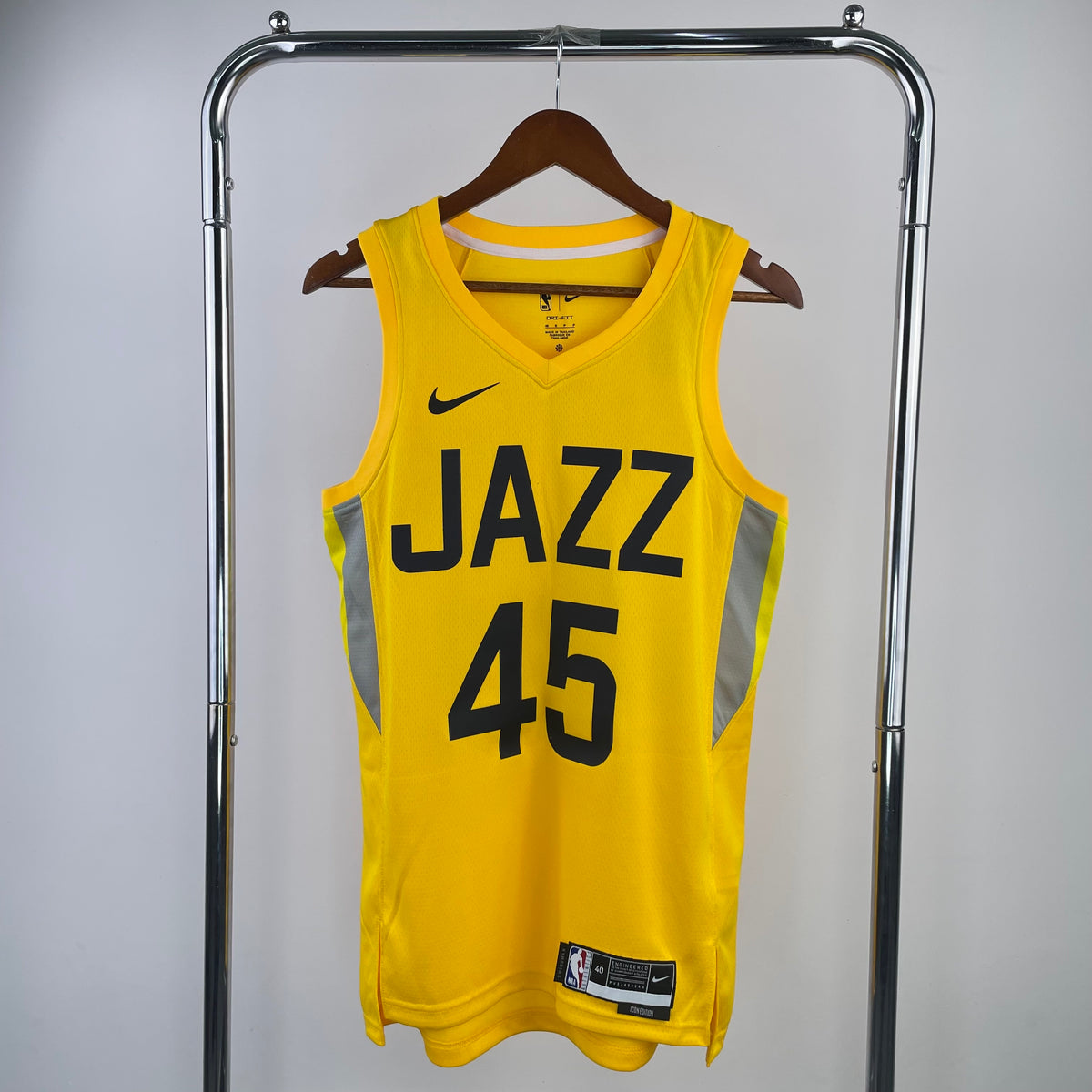 Utah Jazz Icon Edition 2022-23 - Jaune - Donovan Mitchell - 45