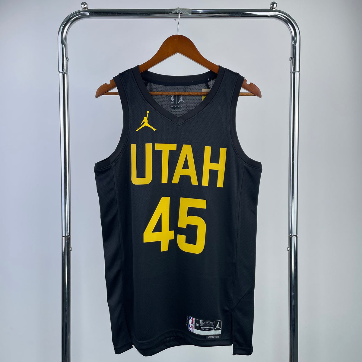 Utah Jazz Statement Edition 2022-23 - Noir - Donovan Mitchell - 45