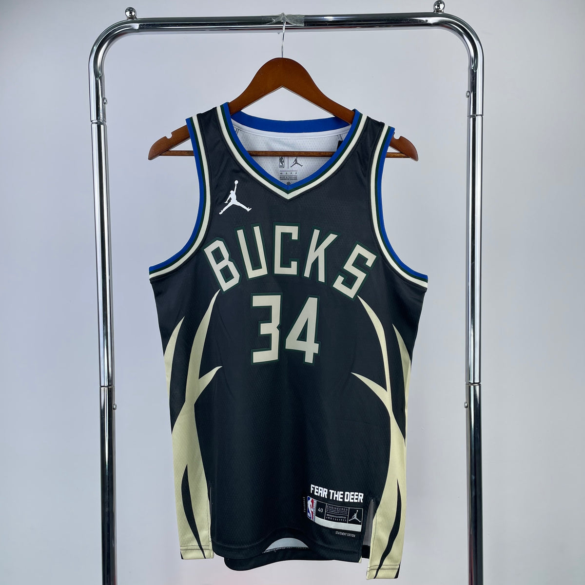 Milwaukee Bucks Statement Edition 2022-23 Fear the Deer - Noir - Giannis Antetokounmpo - 34