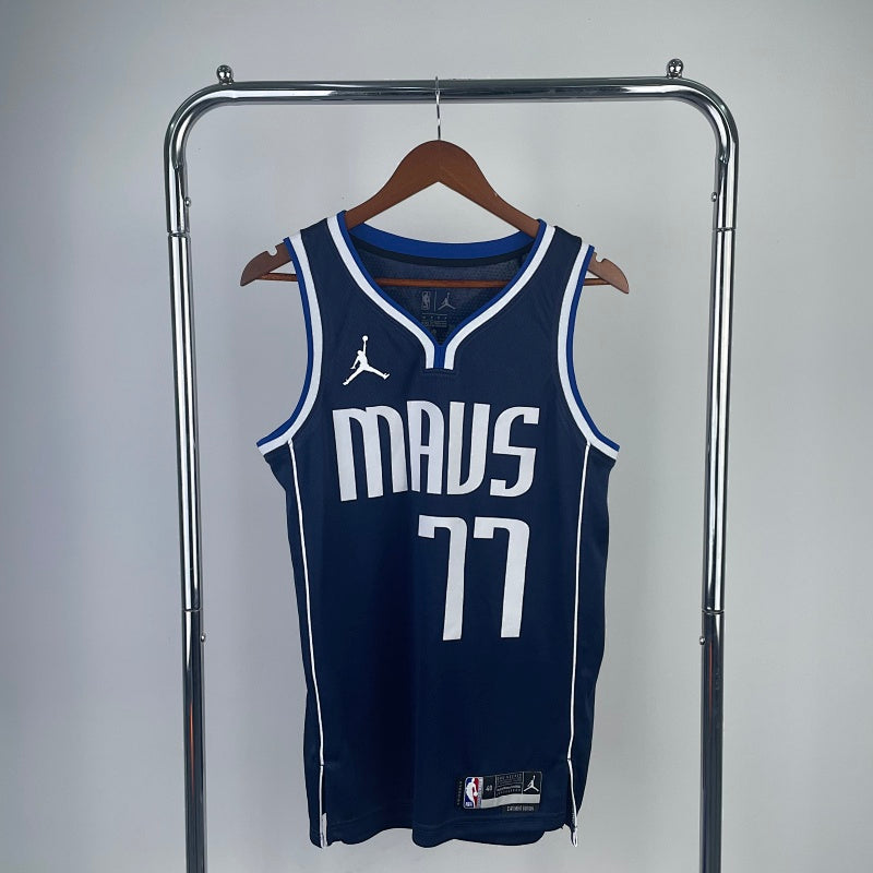 Dallas Mavericks Statement Edition 2022-23 - Bleu marine - Luka Doncic - 77