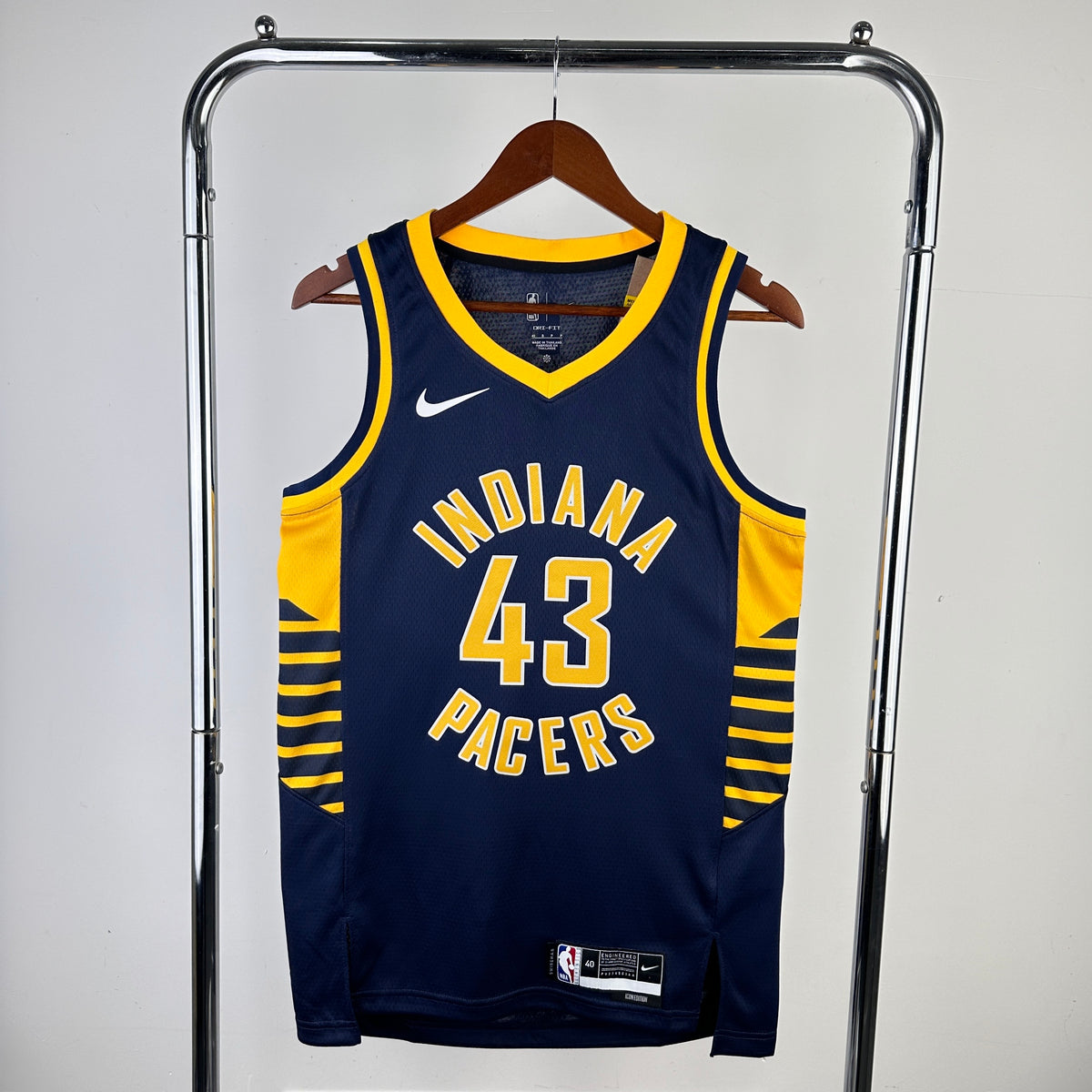 Indiana Pacers icon-marine Pascal Siakam - 43