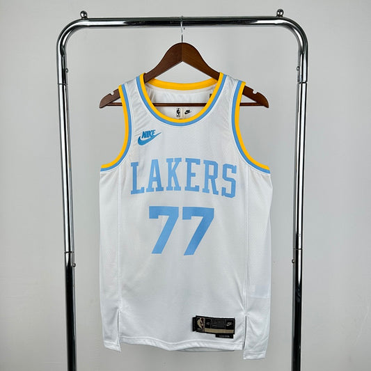Los Angeles Lakers Classic Edition 2022-23 - Blanc et bleu ciel - Luka Doncic - 77