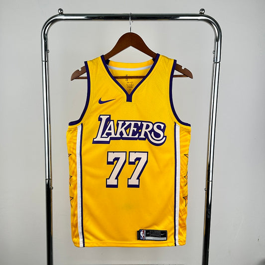 Los Angeles Lakers City Edition 2019-20 Shaquille O'Neal - Or - Luka Doncic - 77