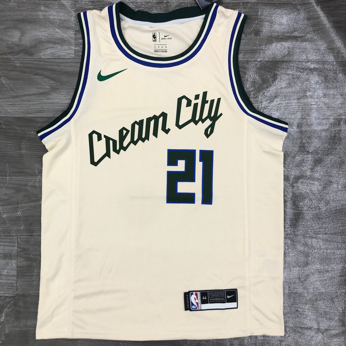 Milwaukee Bucks City Edition Cream City - Creme - Jrue Holiday - 21