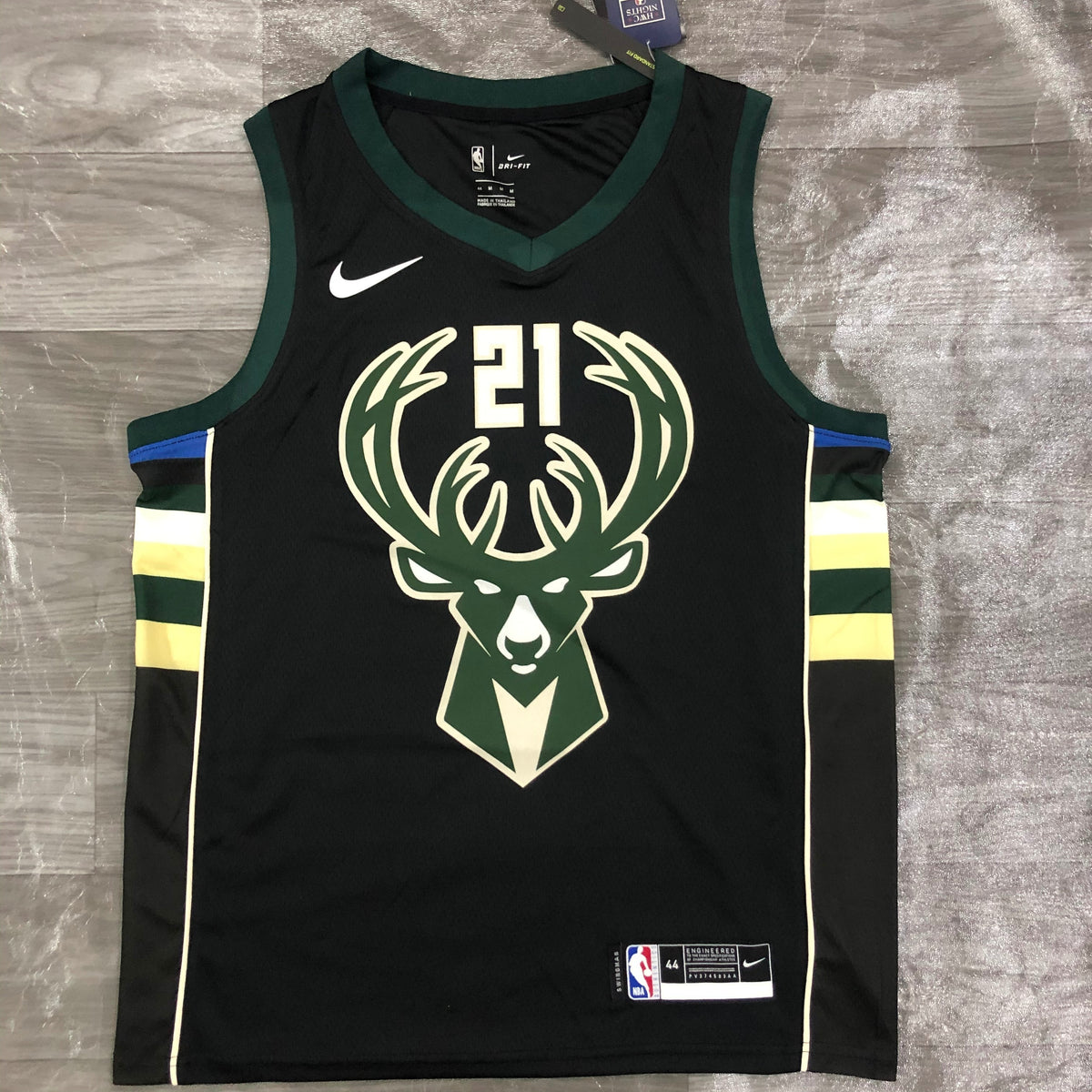 Milwaukee Bucks Statement Edition Big Deer - Noir - Jrue Holiday - 21