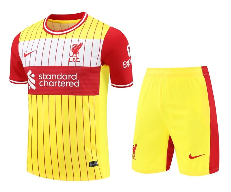 Ensemble Entrainement Adulte Liverpool FC 24-25